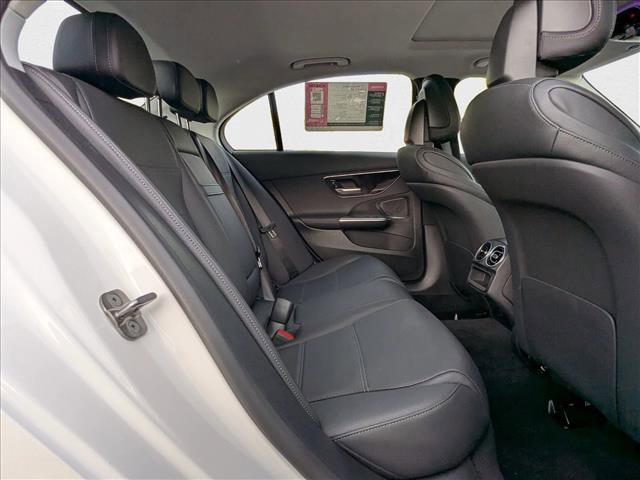 Used 2025 Mercedes-Benz C 300 4MATIC Sedan image 19