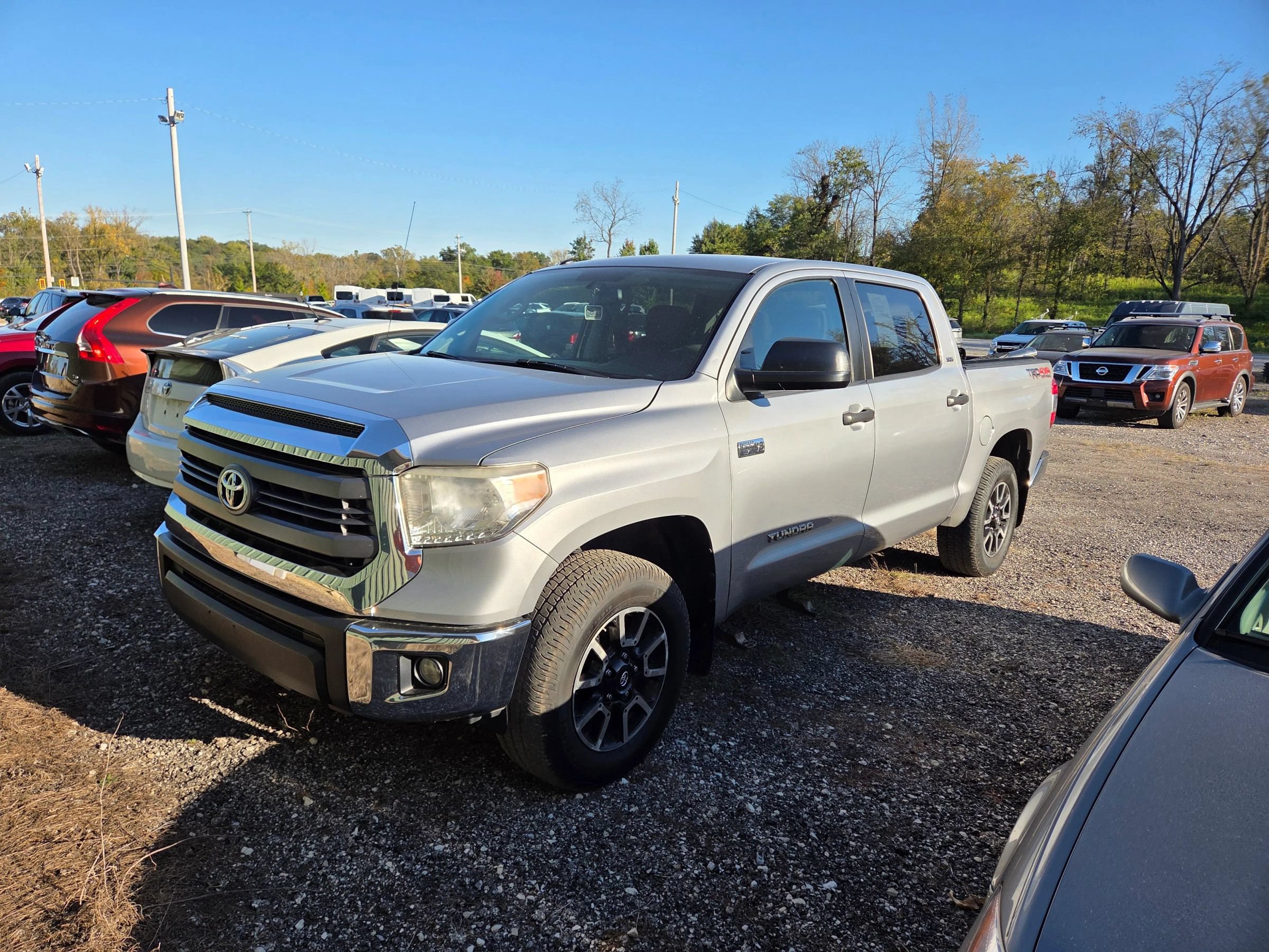 Used 2015 Toyota Tundra SR5 w/ TRD Off Road Package AWD/4WD image 2
