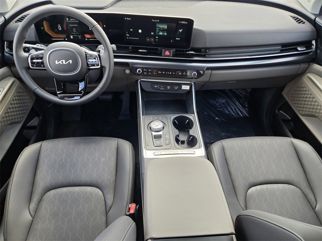 New 2026 Kia Carnival LXS image 19