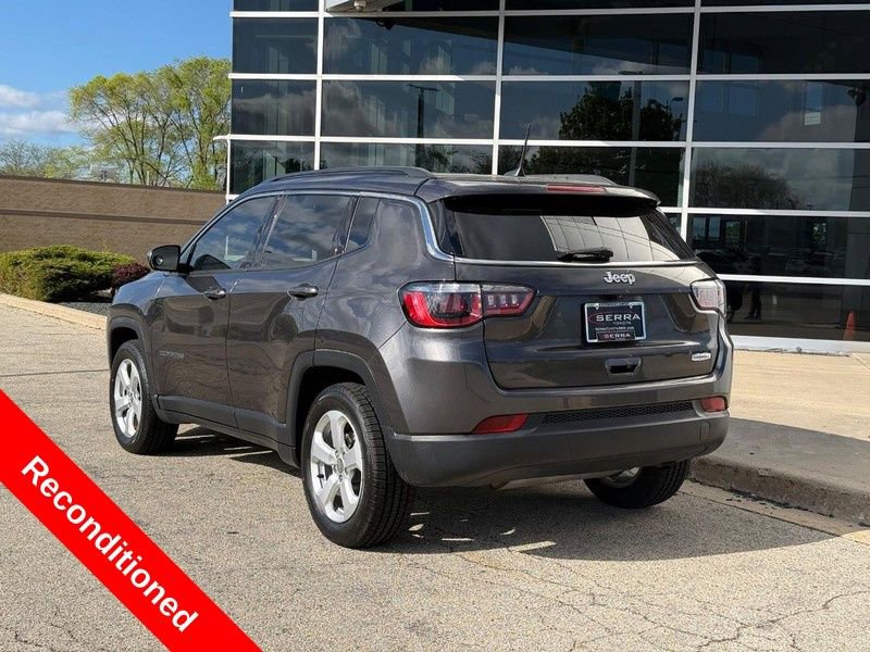 Used 2019 Jeep Compass Latitude w/ Popular Equipment Group FWD image 5