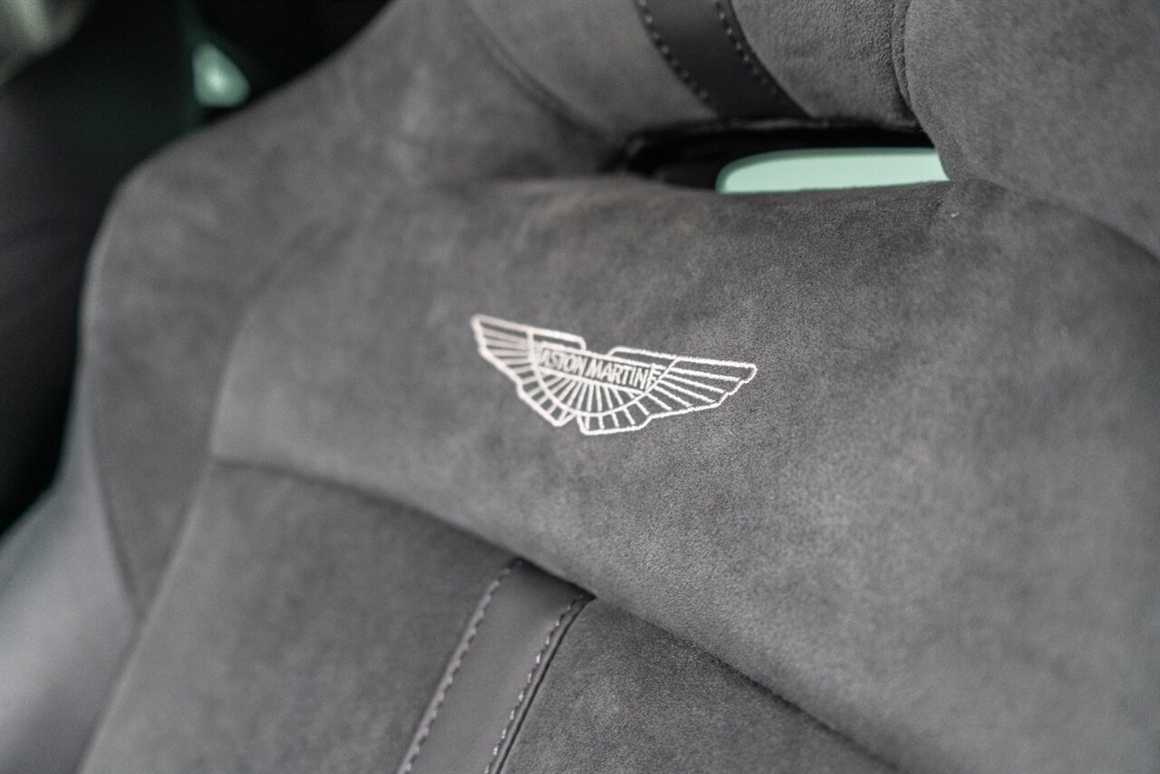 Used 2023 Aston Martin V8 Vantage Coupe RWD image 25