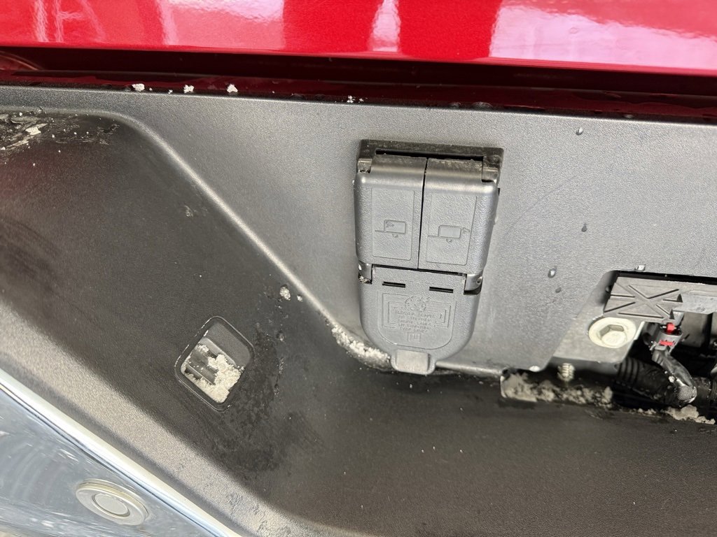 Used 2023 Chevrolet Silverado 1500 LTZ image 55