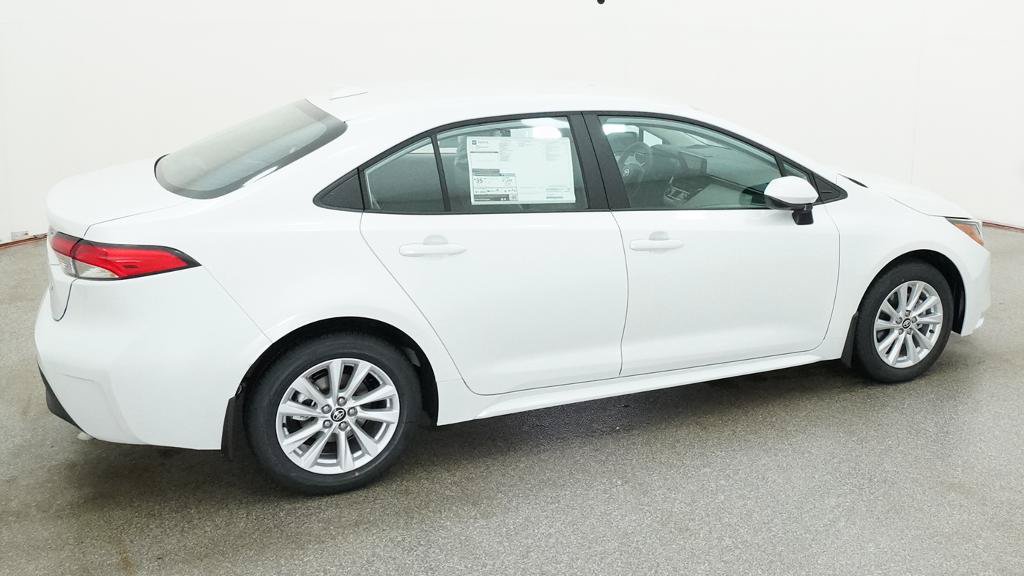New 2027 Toyota Corolla LE FWD image 13