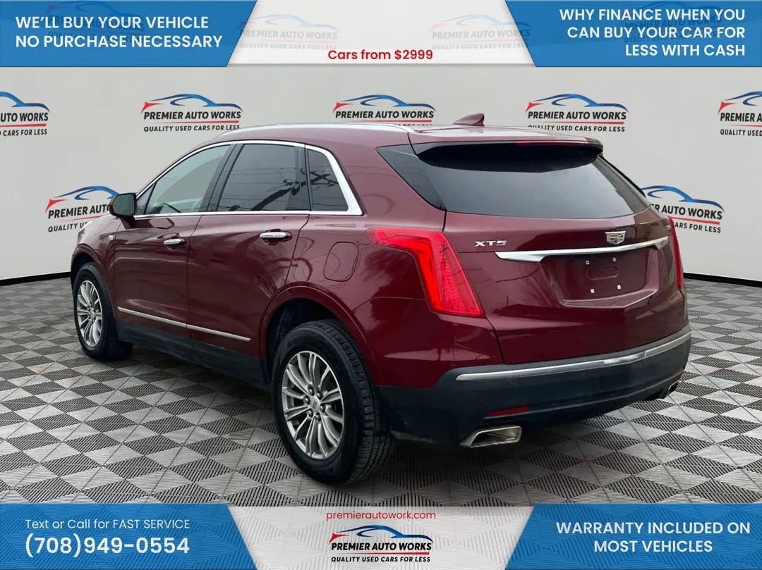 Used 2017 Cadillac XT5 Luxury w/ Driver Awareness Package FWD image 7
