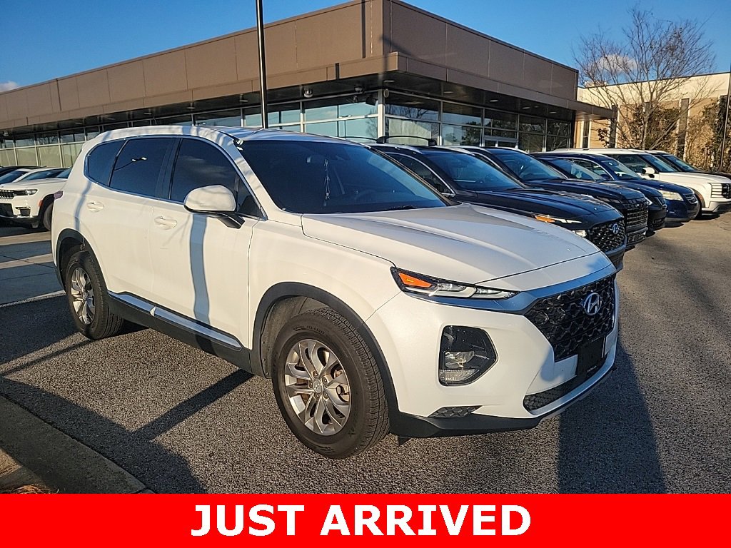 Used 2019 Hyundai Santa Fe SE image 2