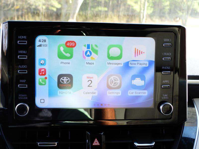 Used 2020 Toyota Corolla SE image 45