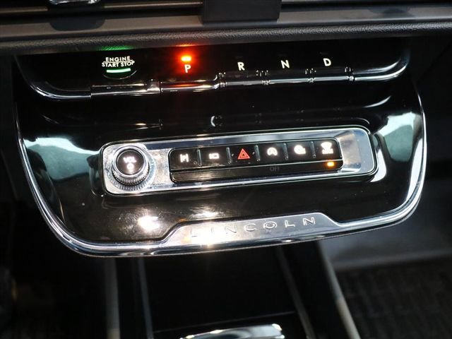 Used 2023 Lincoln Corsair Reserve w/ Jet Appearance Package image 22