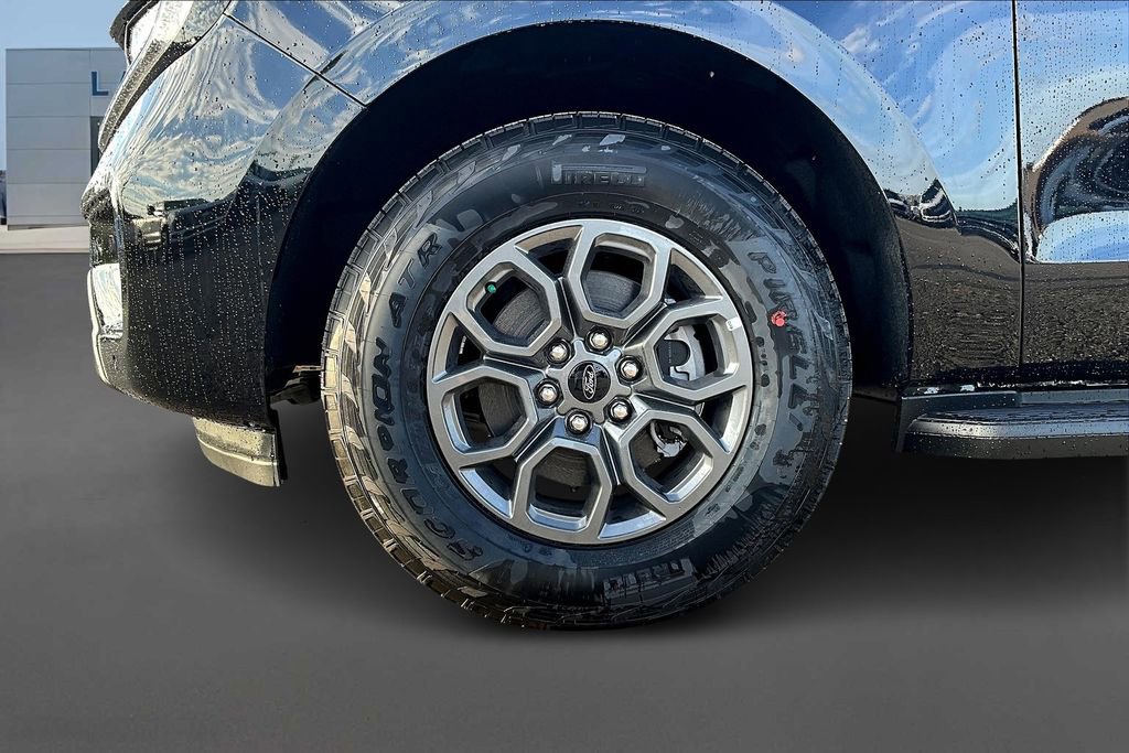 New 2025 Ford Expedition Active AWD/4WD image 14