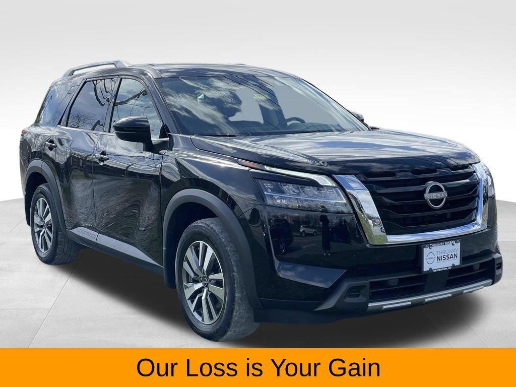 Certified 2022 Nissan Pathfinder SL AWD/4WD image 3