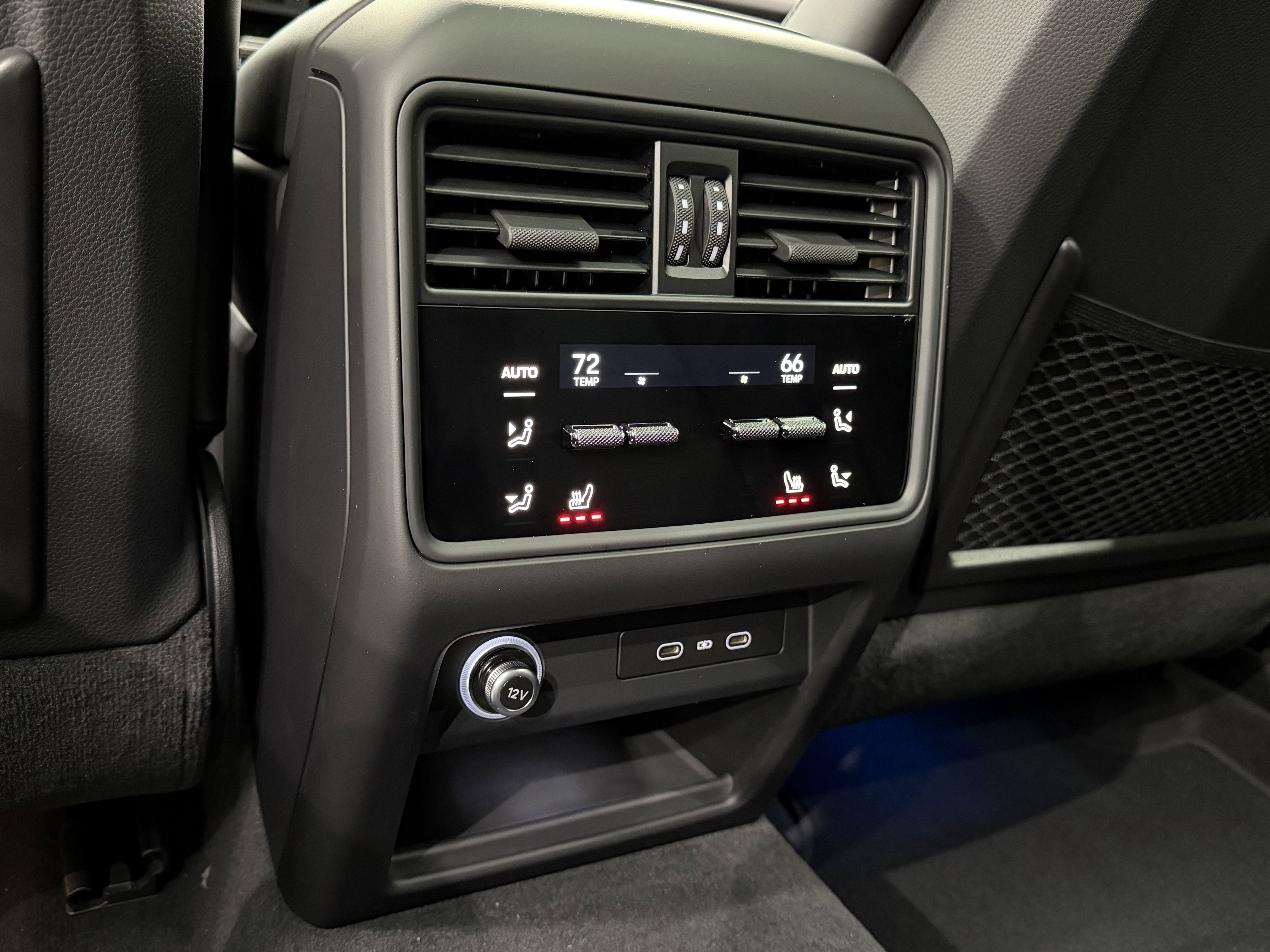 New 2026 Porsche Cayenne S image 21