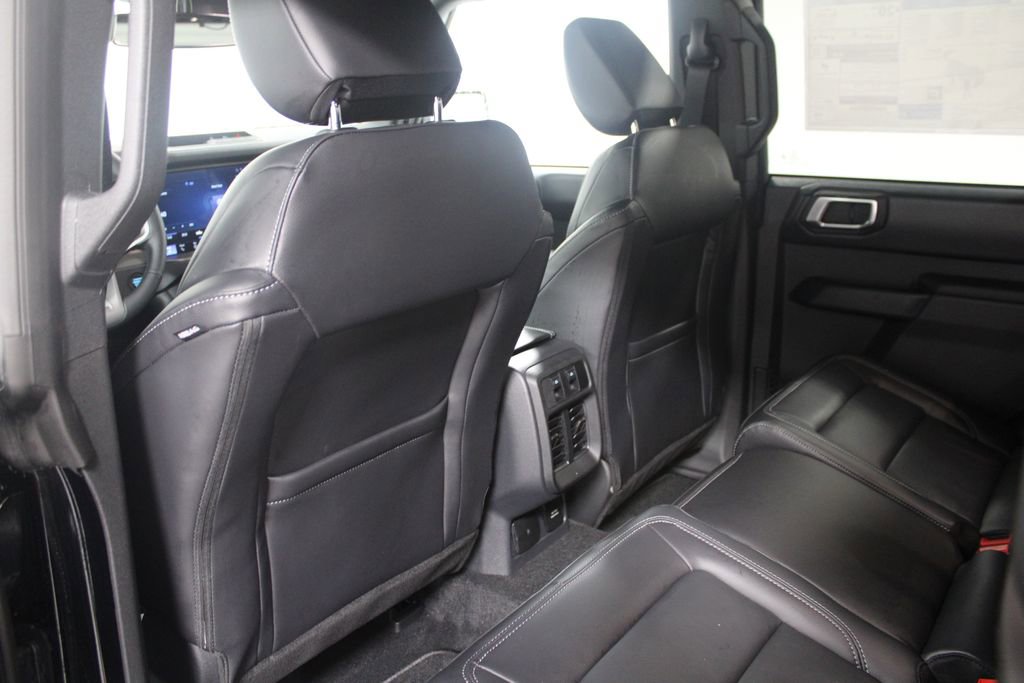 New 2025 Ford Bronco Outer Banks image 26