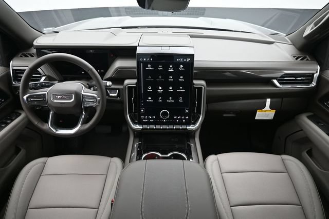 New 2026 GMC Yukon Elevation w/ Technology Package AWD/4WD image 12