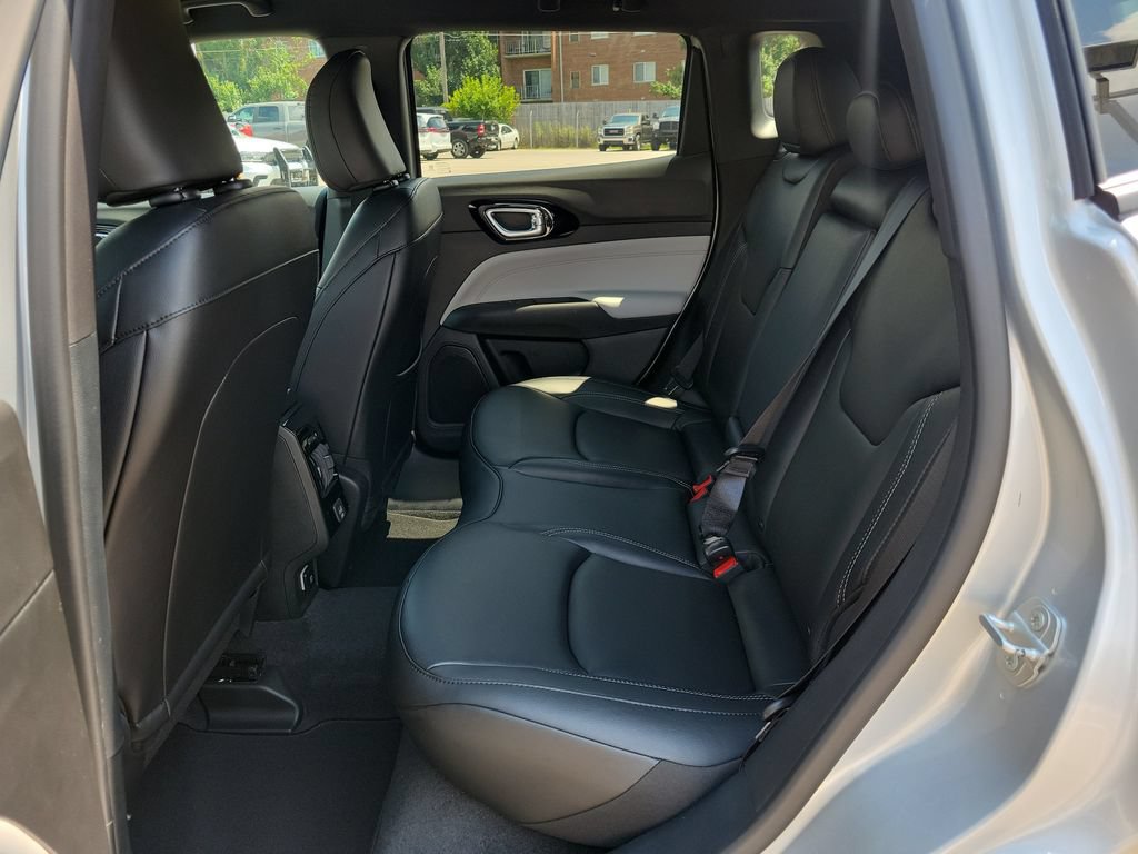 New 2026 Jeep Compass Limited AWD/4WD image 13