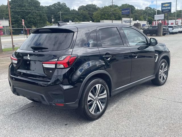 Used 2025 Mitsubishi Outlander Sport SE AWD/4WD image 3