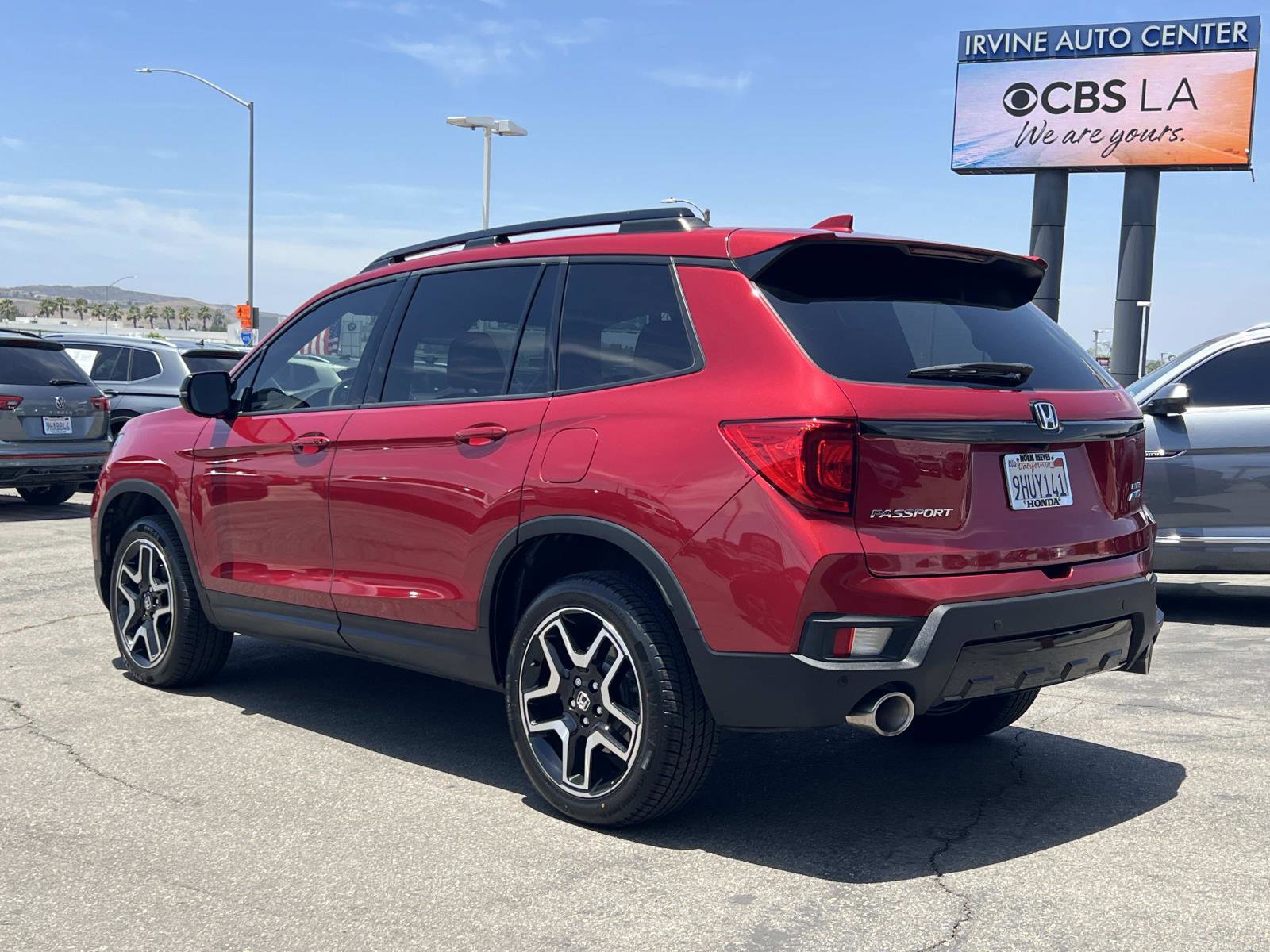 Used 2023 Honda Passport Elite image 3