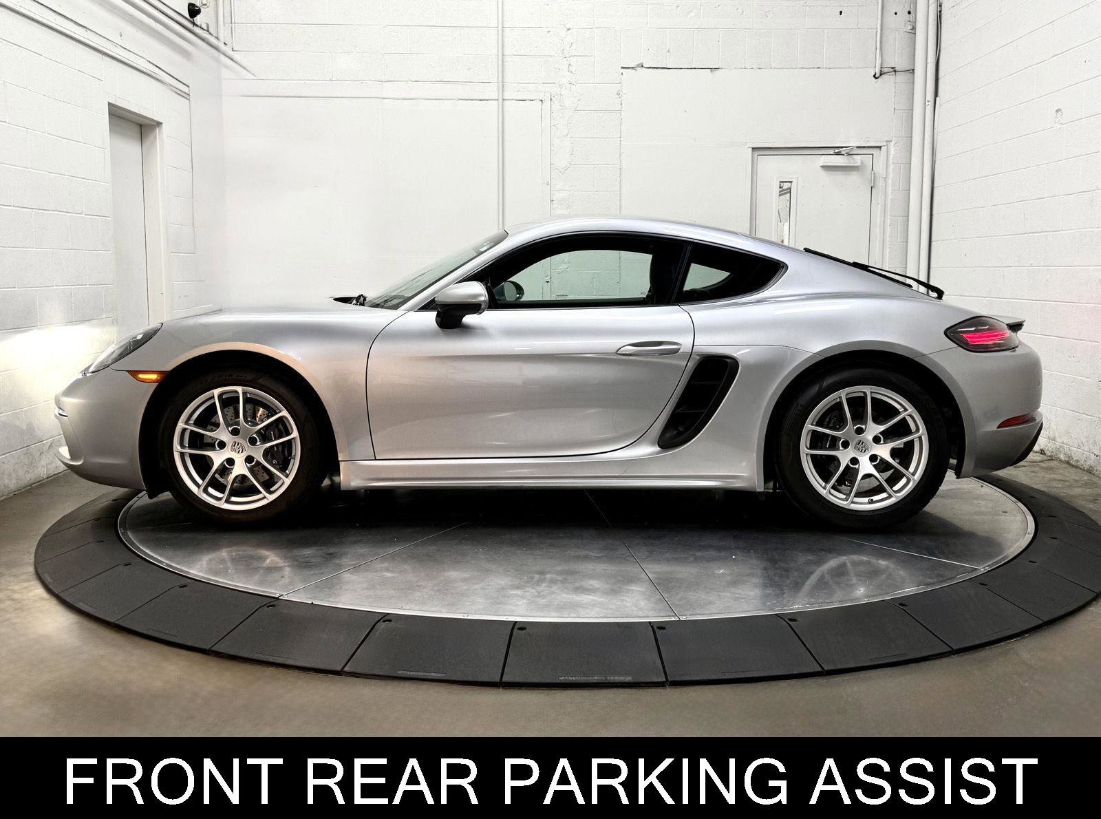 Used 2022 Porsche 718 Cayman RWD image 6