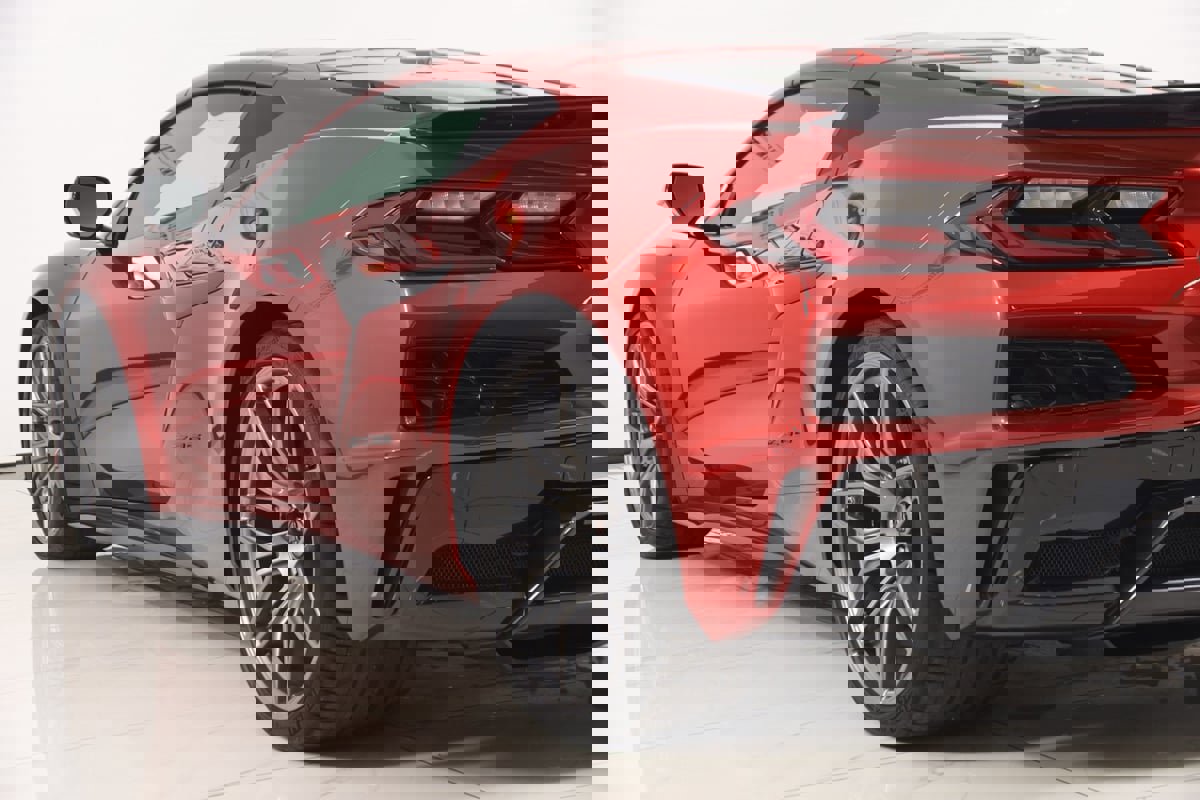 Used 2023 Chevrolet Corvette Z06 image 33