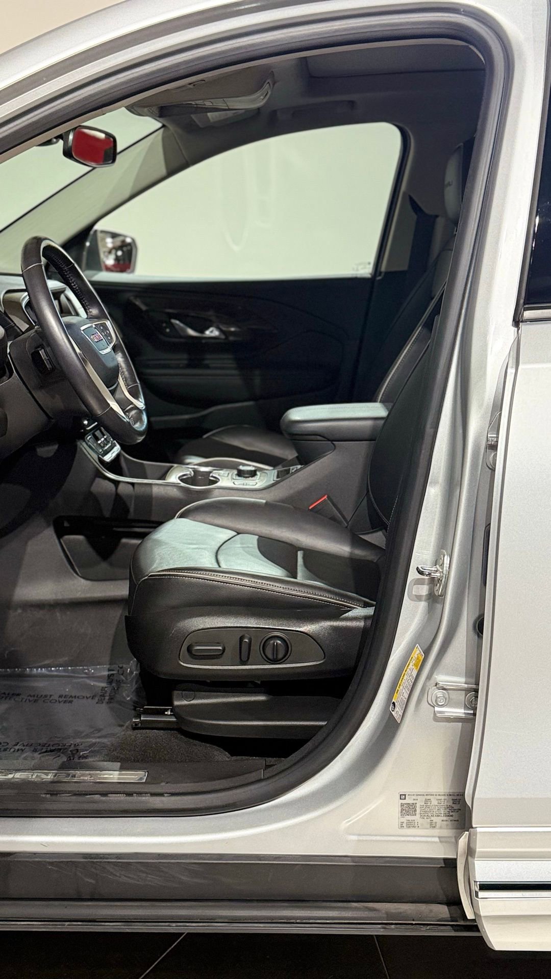 Used 2019 GMC Terrain Denali w/ Advanced Safety Package AWD/4WD image 40