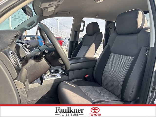 Used 2016 Toyota Tundra SR5 image 9