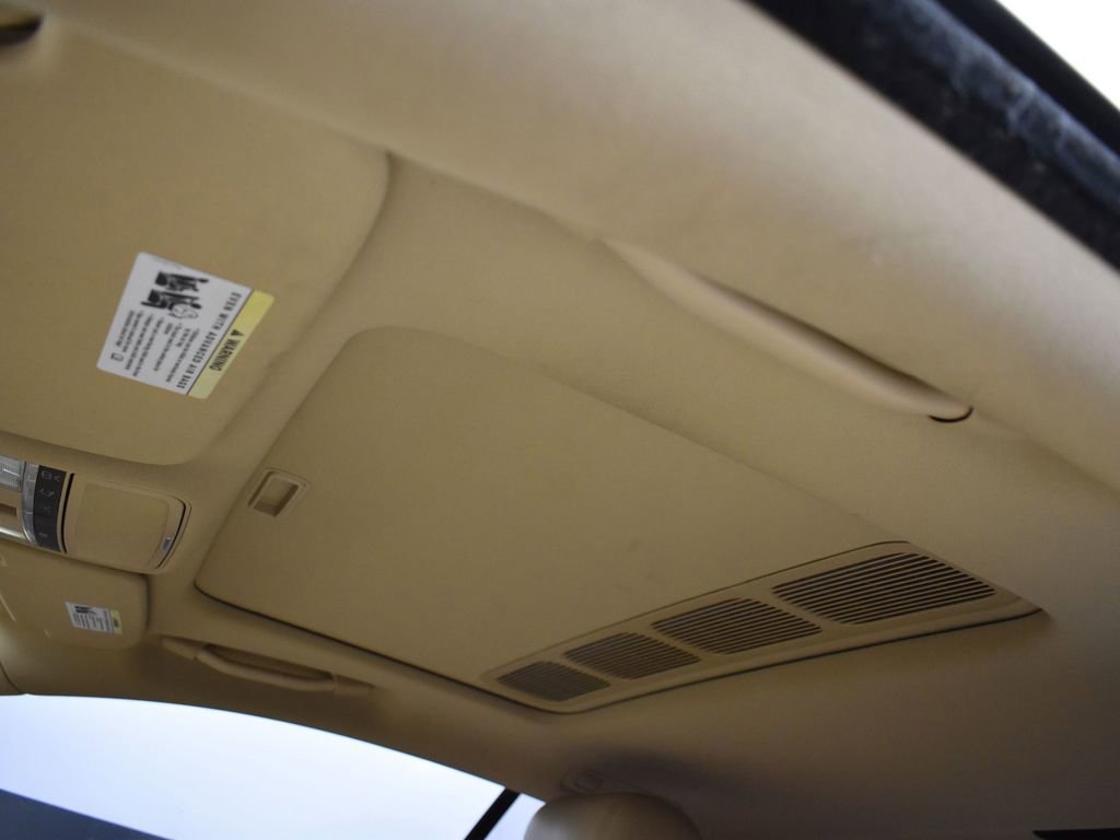 Used 2008 Mercedes-Benz CL 550 image 33