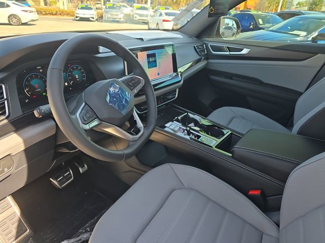 New 2026 Volkswagen Atlas Cross Sport SEL R-Line image 17