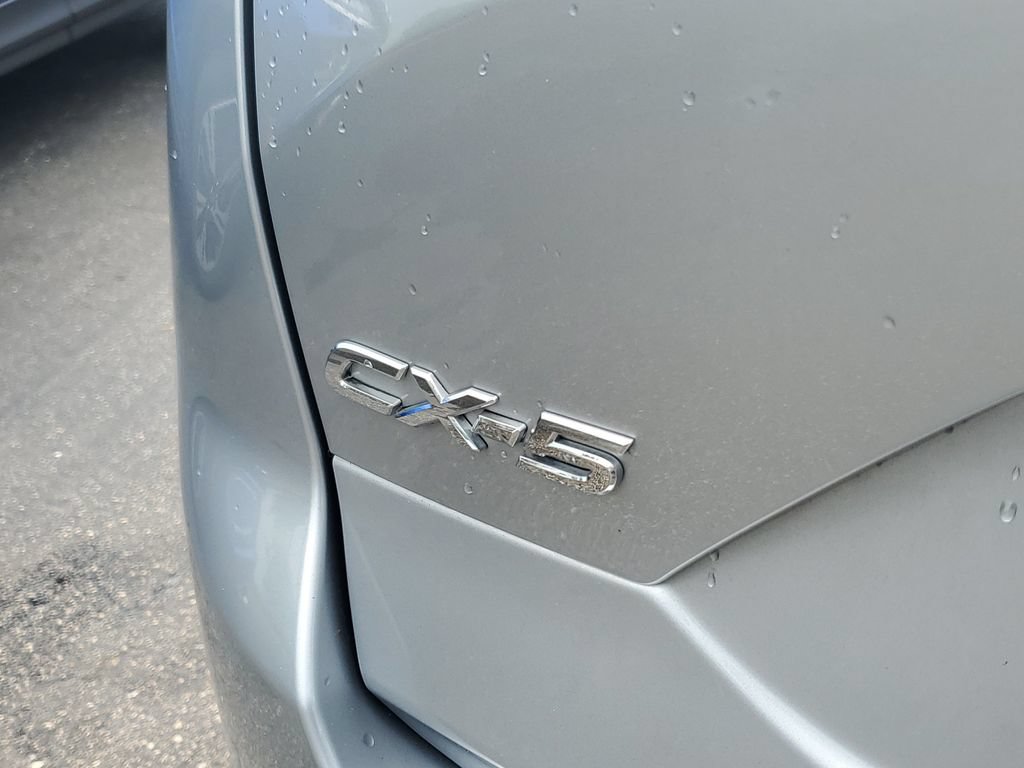 Used 2019 MAZDA CX-5 Sport FWD image 9