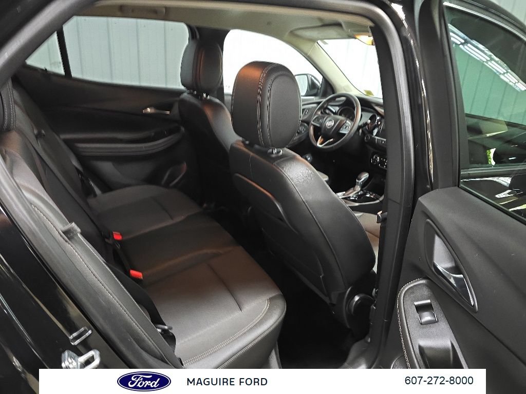 Used 2023 Buick Encore GX Select w/ Sport Touring Package AWD/4WD image 20