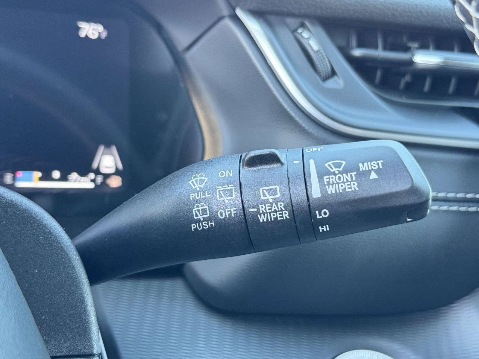 New 2025 Jeep Grand Cherokee Altitude AWD/4WD image 10