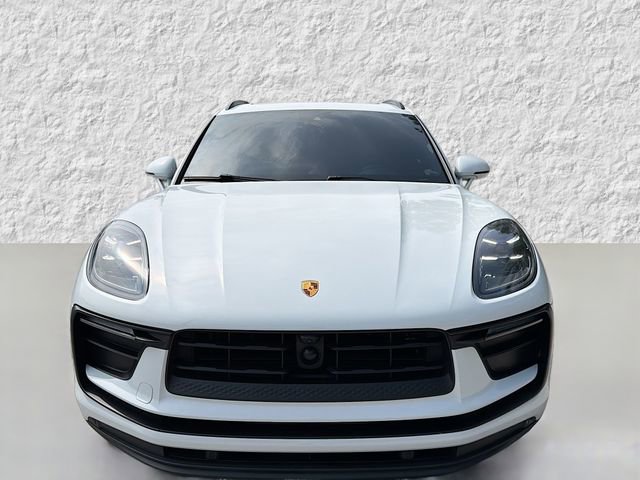 Used 2023 Porsche Macan Turbo image 8