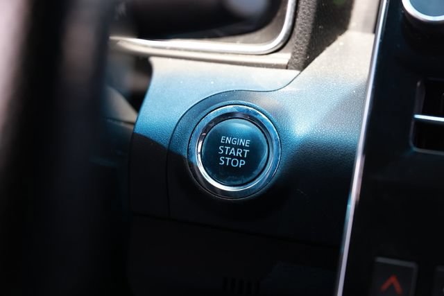 Used 2019 Toyota Avalon Touring FWD image 32