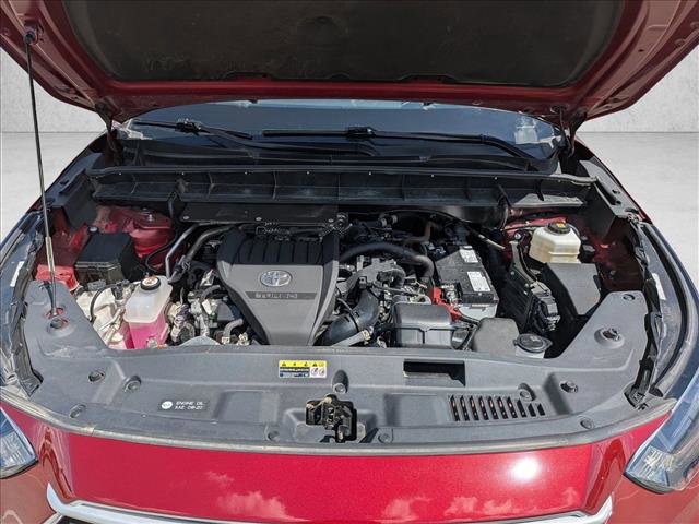 Used 2023 Toyota Highlander XLE image 23