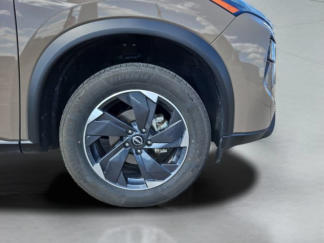 Used 2025 Nissan Rogue SV AWD/4WD image 32