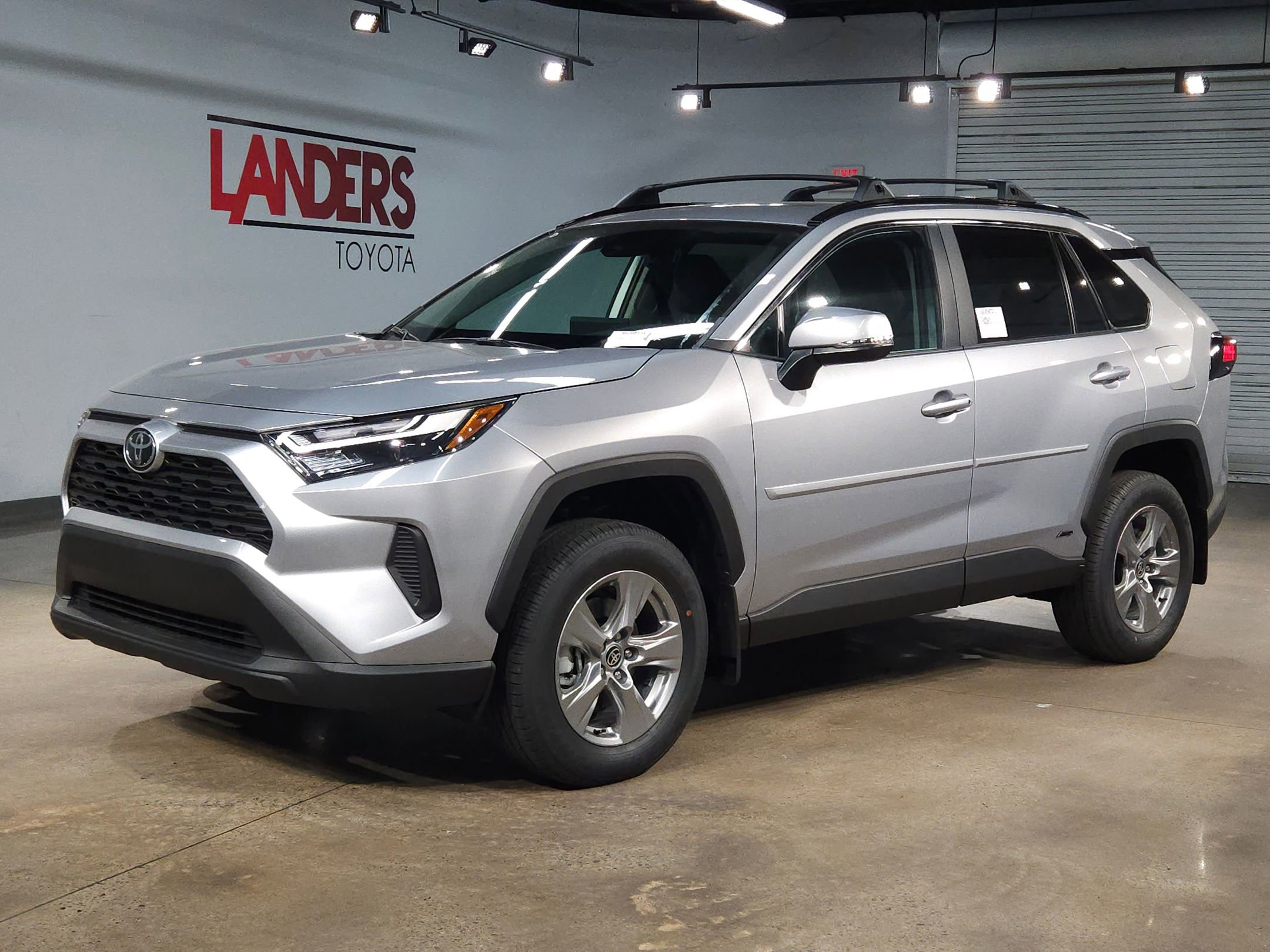 New 2025 Toyota RAV4 XLE image 3