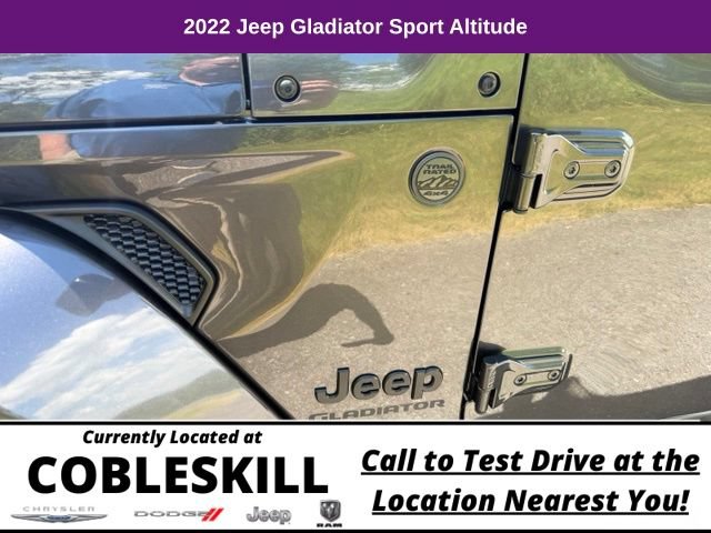 Used 2022 Jeep Gladiator Sport AWD/4WD image 11