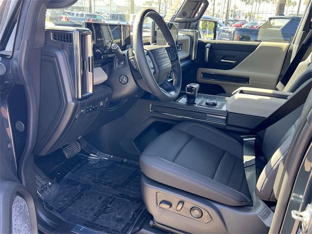 New 2026 GMC Hummer EV 4x4 Crew Cab image 9