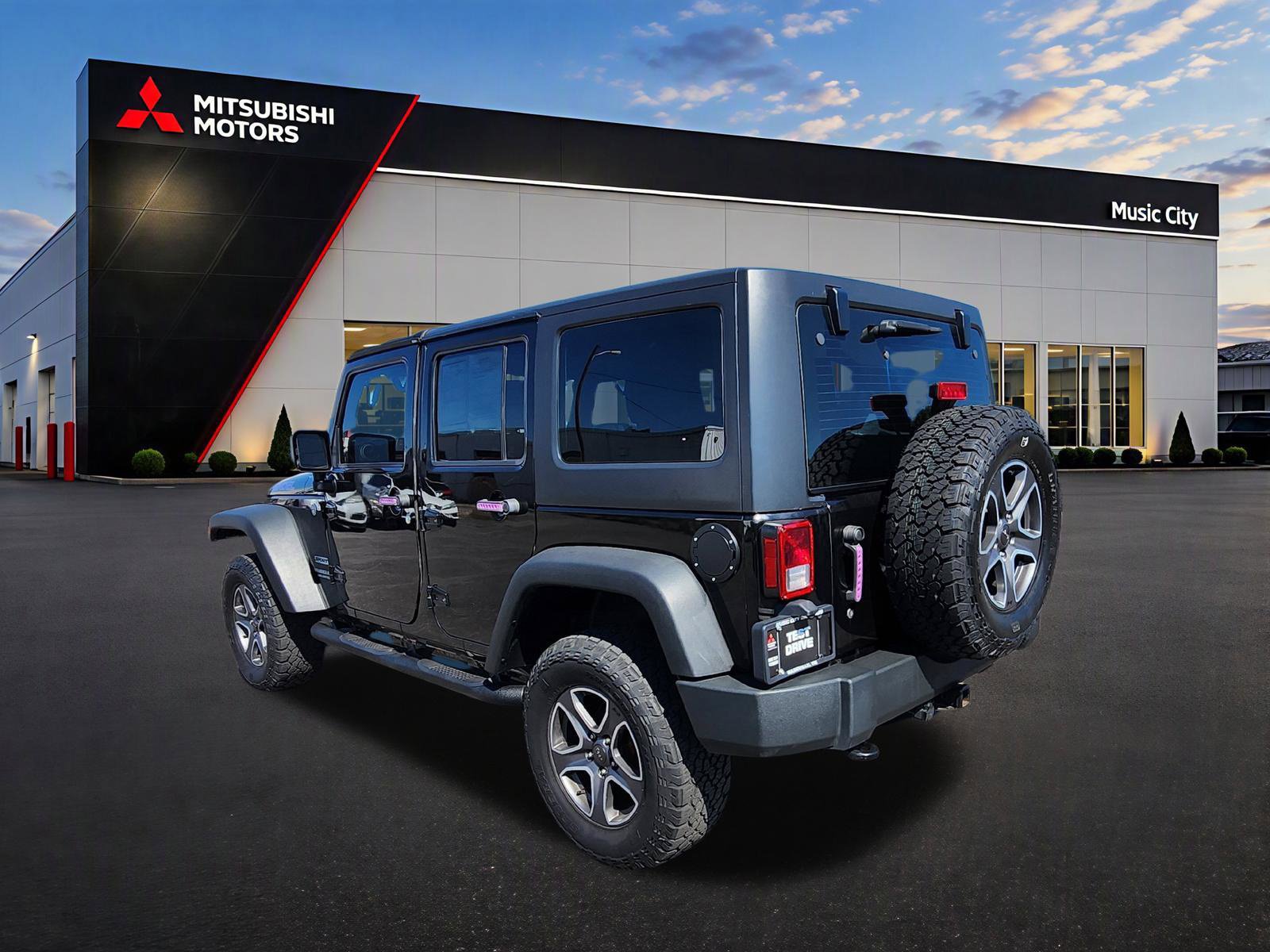 Used 2015 Jeep Wrangler Unlimited Sport AWD/4WD image 3