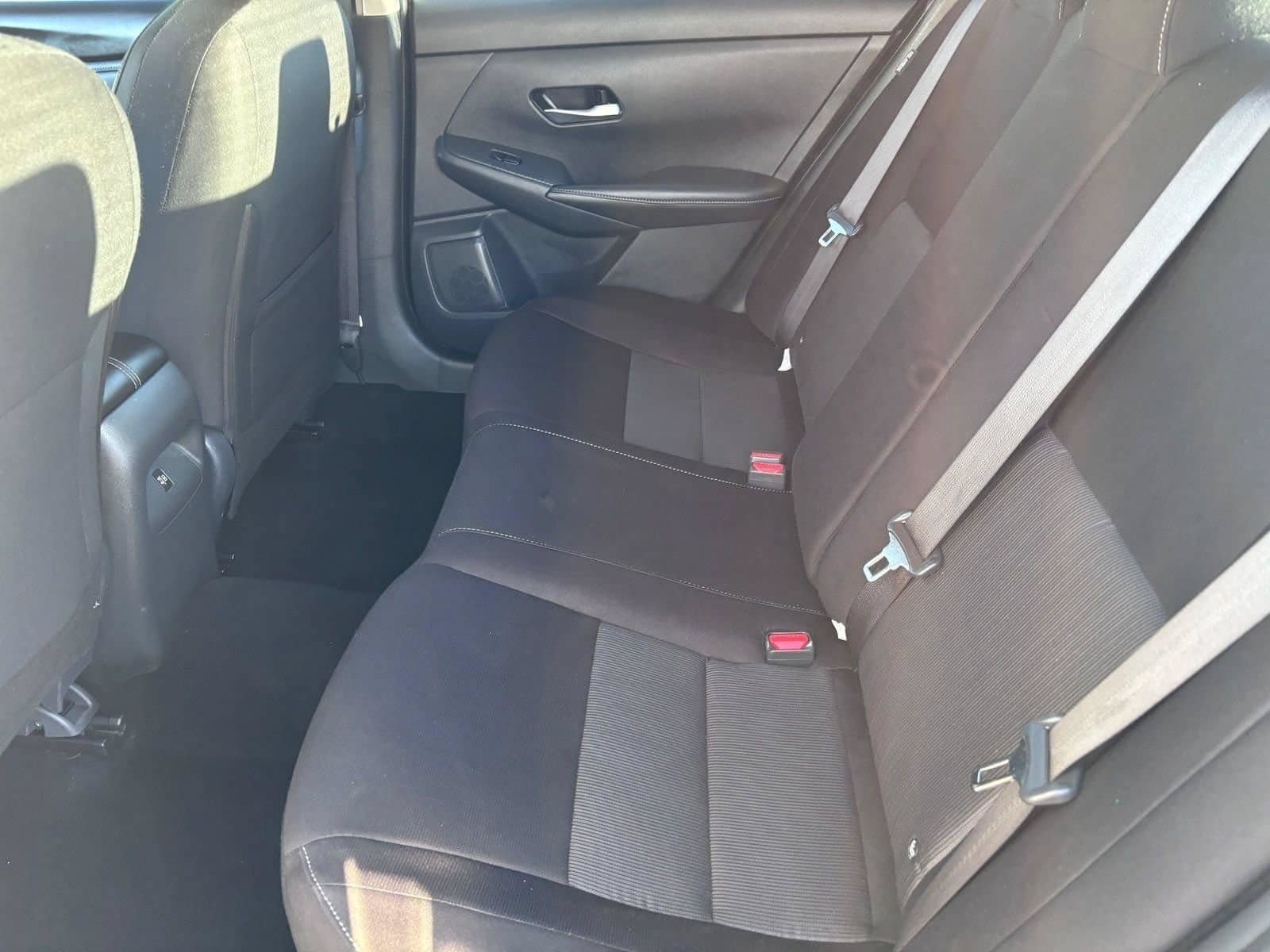 Used 2023 Nissan Sentra SV FWD image 16