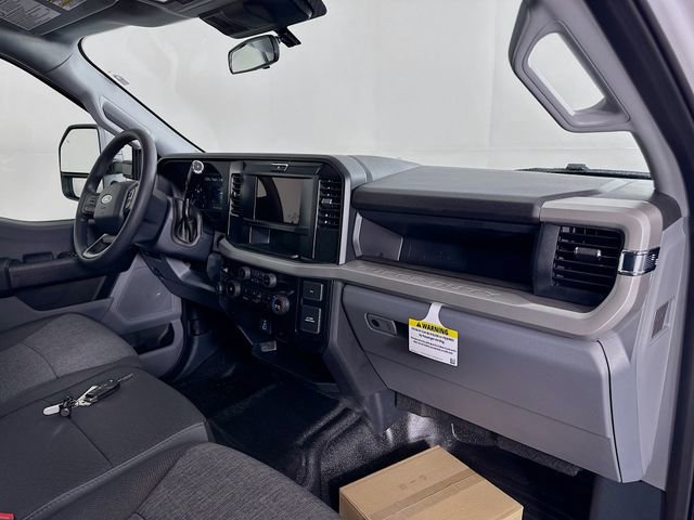 New 2025 Ford F350 XL w/ XL Off-Road Package image 29