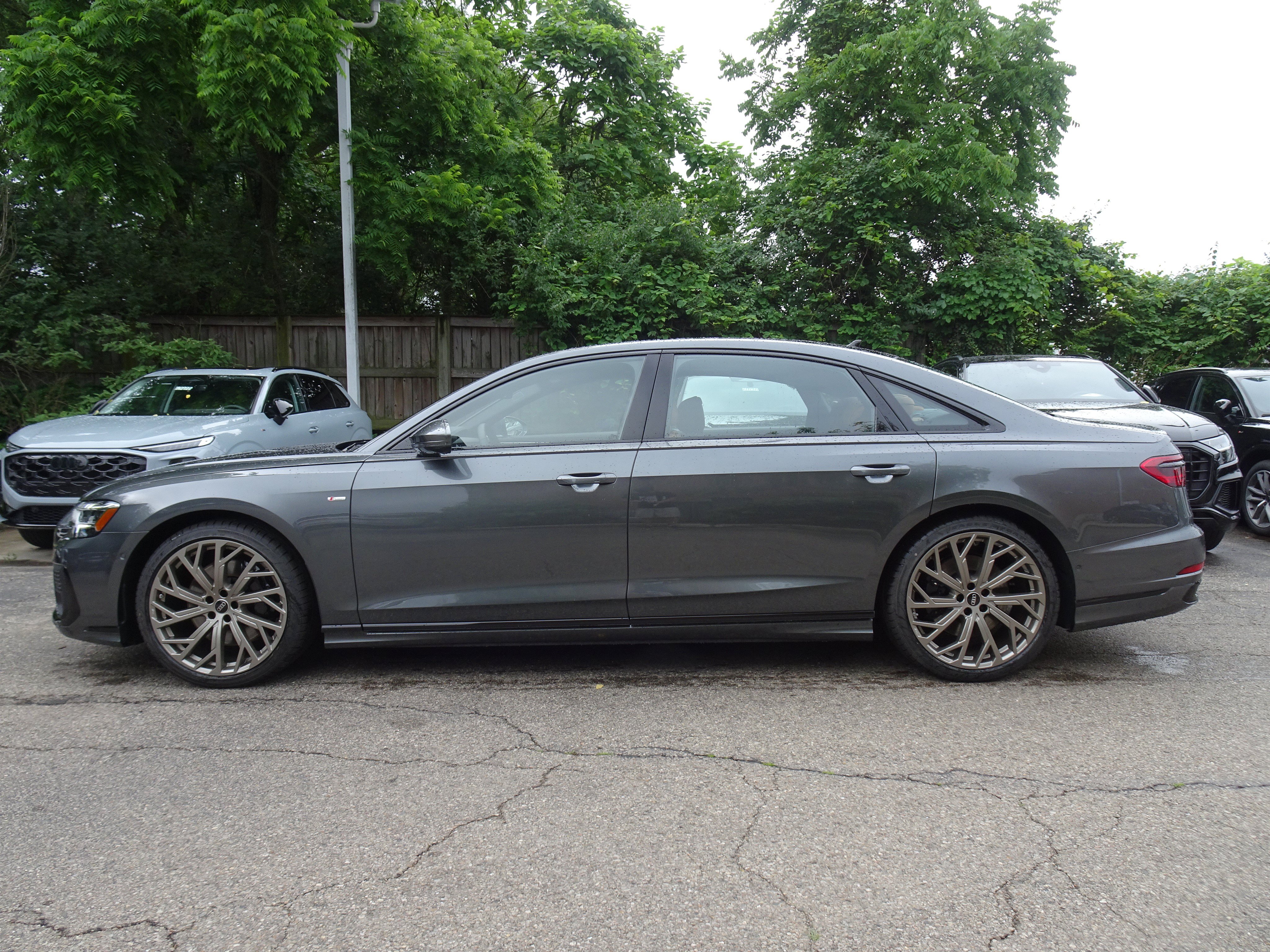 New 2026 Audi A8 L 3.0T AWD/4WD image 2