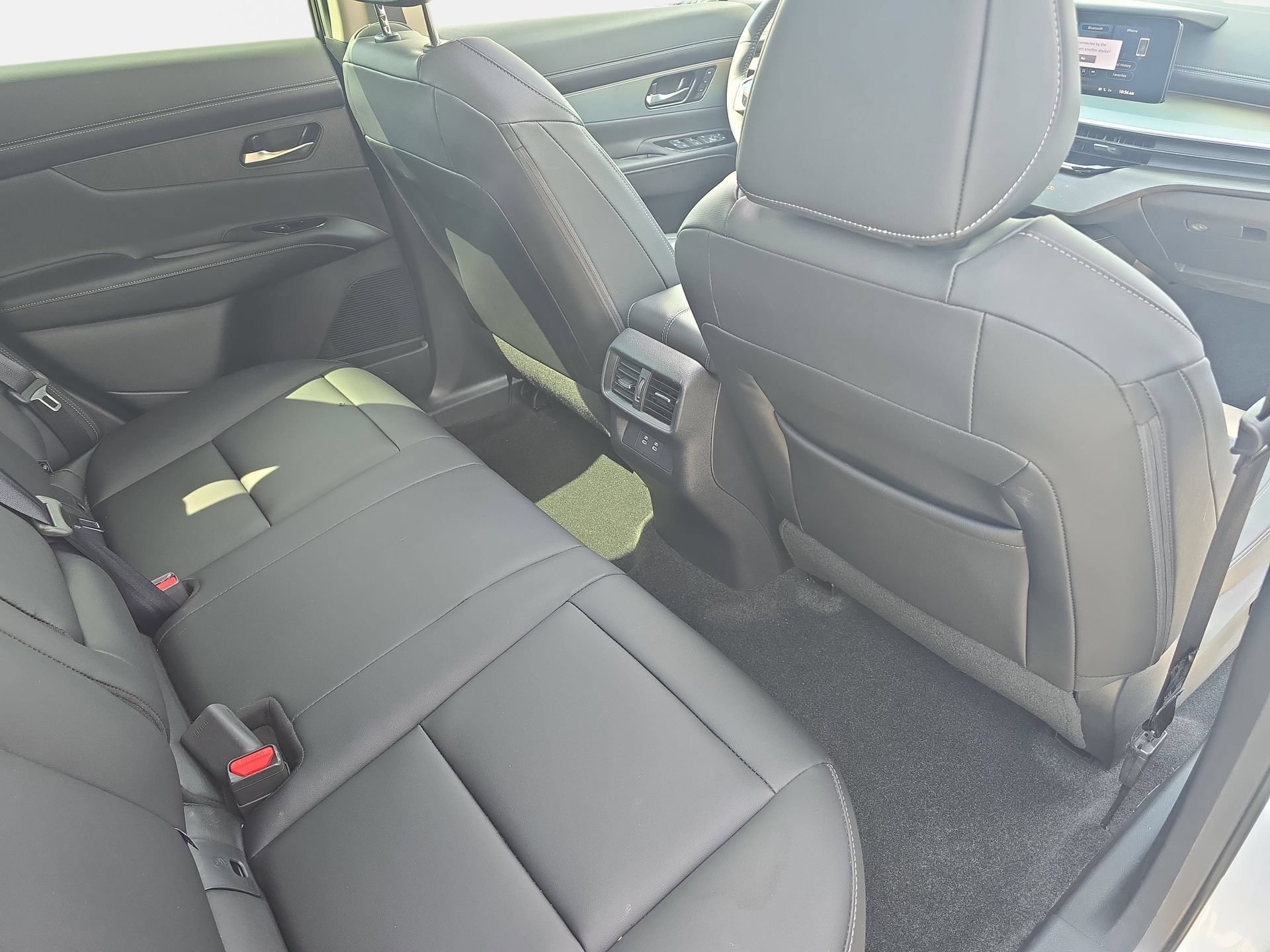 Used 2025 Nissan Murano SL AWD/4WD image 11