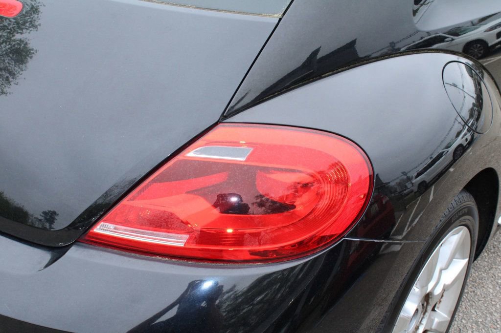 Used 2016 Volkswagen Beetle 1.8T SEL FWD image 10