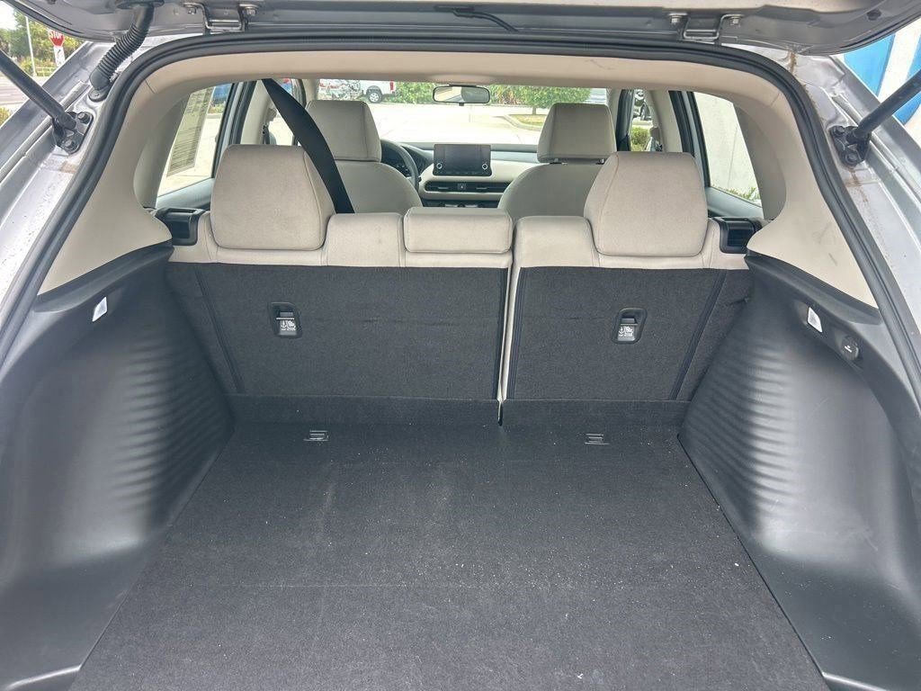 Used 2023 Honda HR-V LX image 8