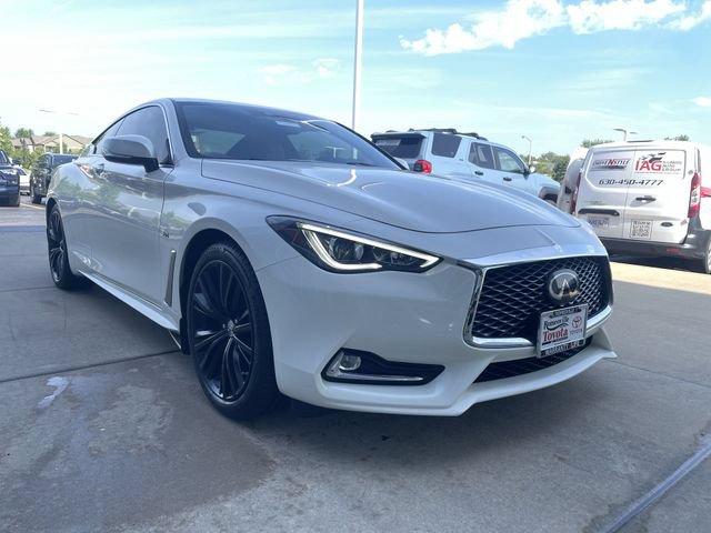 Used 2019 INFINITI Q60 3.0t Luxe w/ Essential Package AWD/4WD image 10