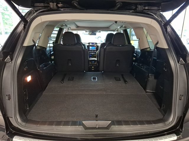 Certified 2021 Subaru Ascent Touring w/ Popular Package #2A AWD/4WD image 31