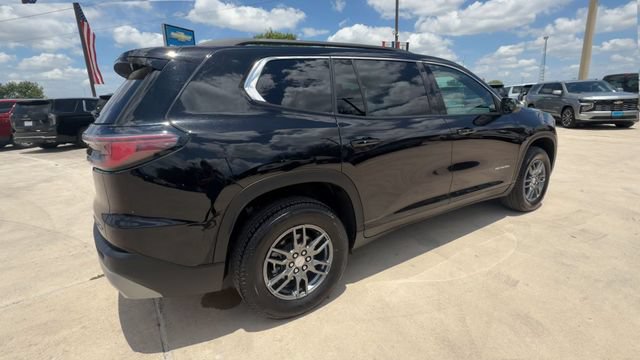 Certified 2025 GMC Acadia Elevation FWD image 8