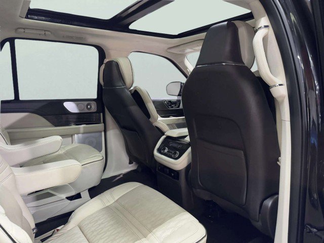 Used 2020 Lincoln Navigator L Black Label w/ Cargo Convenience Package image 62