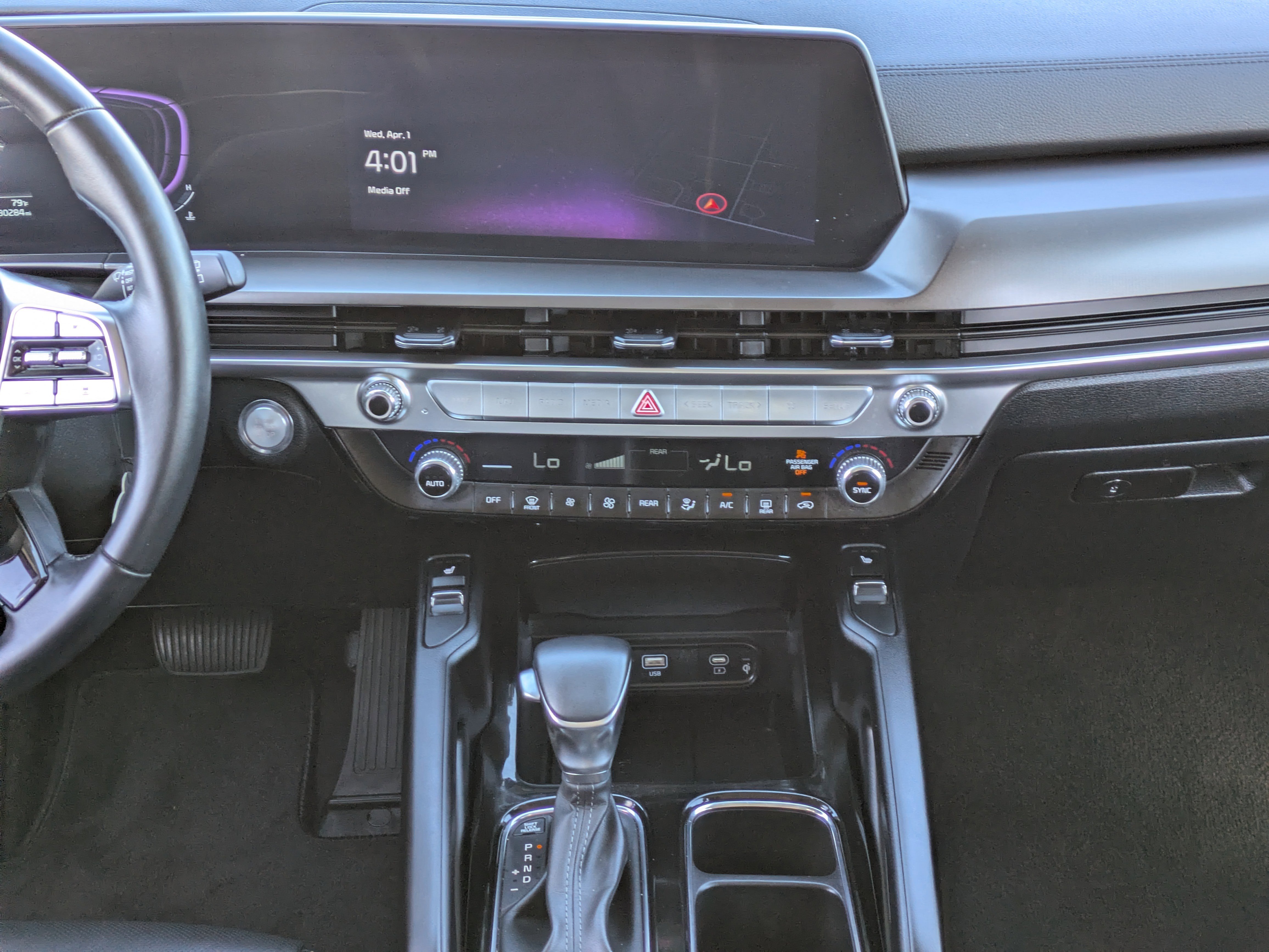 Used 2025 Kia Telluride S image 18