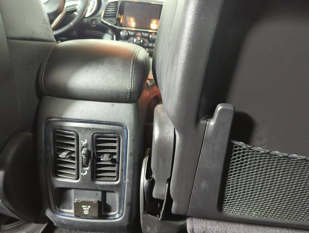 Used 2021 Jeep Grand Cherokee Laredo X RWD image 30