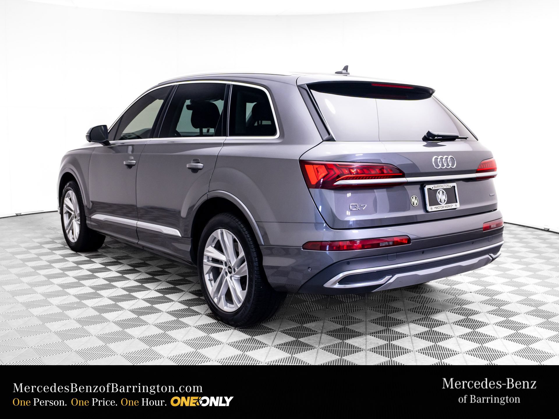 Used 2024 Audi Q7 3.0T Premium Plus AWD/4WD image 3