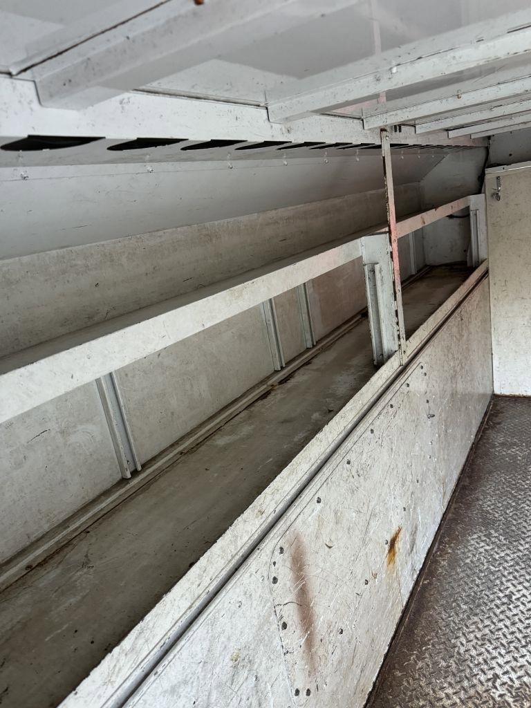 Used 2010 Ford E-350 and Econoline 350 Super Duty image 29